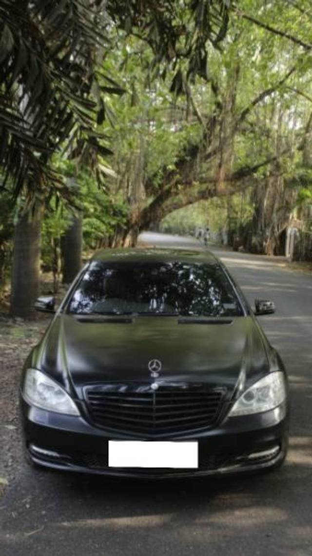 https://images10.gaadi.com/usedcar_image/4555822/original/processed_44007072-924c-4cbf-928c-f45829fb7da2.jpg?imwidth=6400