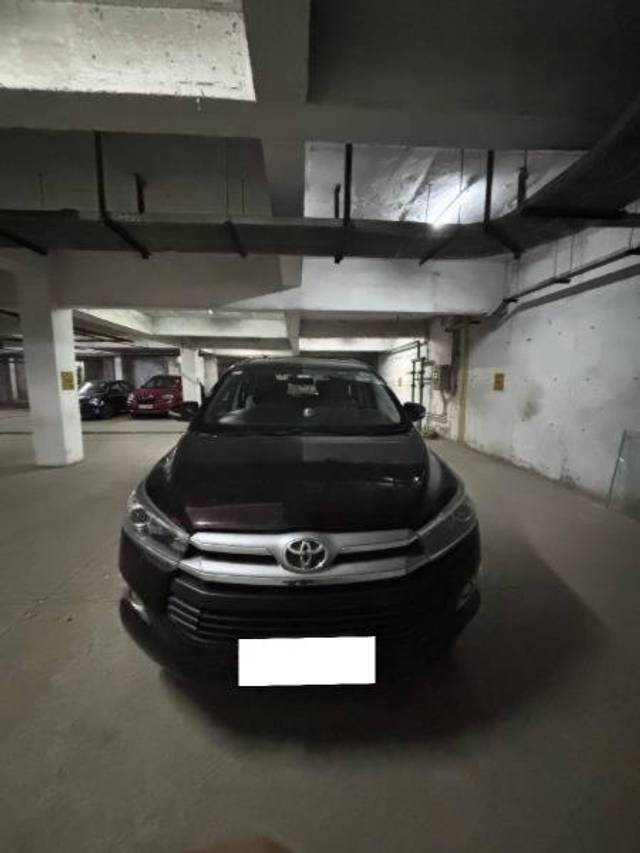 https://images10.gaadi.com/usedcar_image/4555840/original/processed_88c8ba31-01fb-4dbd-ad1d-faa3d3ae2c8d.jpg?imwidth=6400