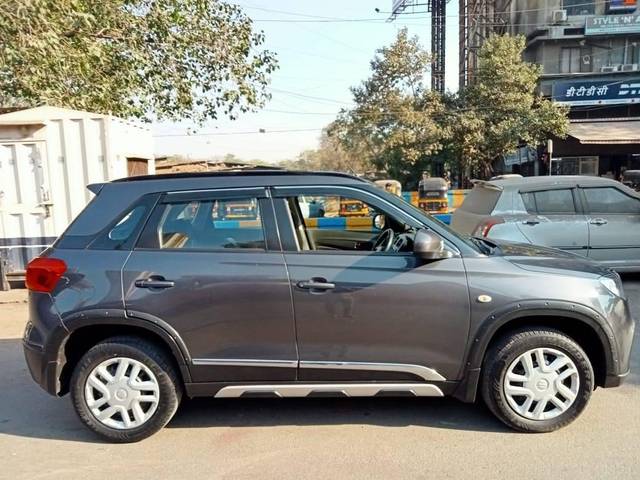 https://images10.gaadi.com/usedcar_image/4555904/original/processed_bf628c5b00cbc6b4d2b379229d409b08.jpg?imwidth=6401
