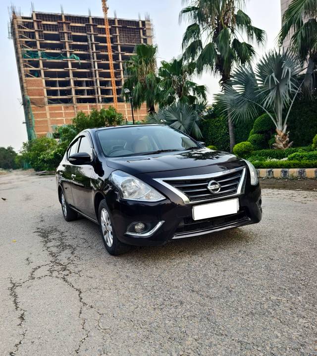 https://images10.gaadi.com/usedcar_image/4555911/original/processed_9ab0a61c7c954df75fb655dc5375c968.jpg?imwidth=6400