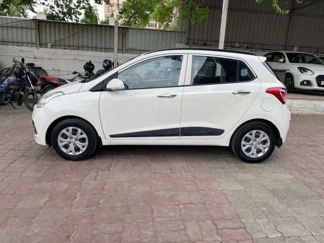 https://images10.gaadi.com/usedcar_image/4555913/original/processed_1008d1f7-2f3d-434f-ab1c-3d92a1c31c54.jpg?imwidth=6401