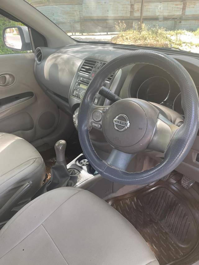 https://images10.gaadi.com/usedcar_image/4555925/original/d3962286b2a6850a100decb7f728c103.jpg?imwidth=6402