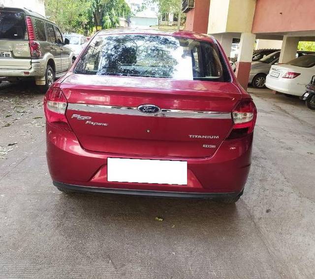 https://images10.gaadi.com/usedcar_image/4555949/original/processed_3534449d-d02b-46d3-9cbf-23f0f2abd3ba.jpg?imwidth=6401