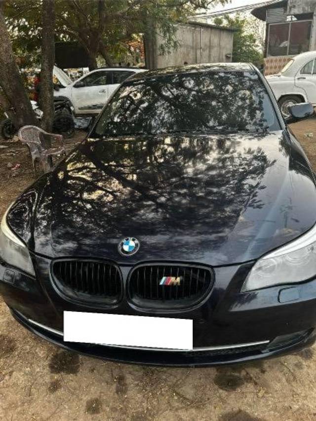https://images10.gaadi.com/usedcar_image/4555997/original/processed_12ce0aef-8069-47b2-8904-41fc20b46d42.jpeg?imwidth=6400
