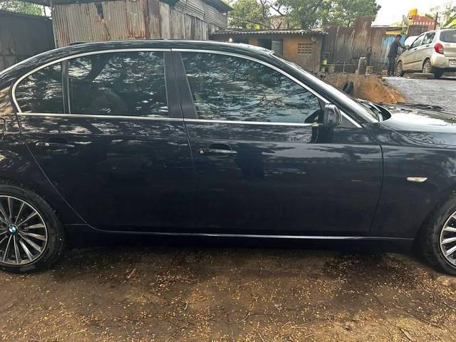 https://images10.gaadi.com/usedcar_image/4555997/original/processed_a0f3f5e9-f1bc-420c-b5a2-51eda9077433.jpeg?imwidth=6401