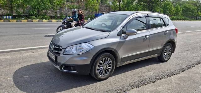 https://images10.gaadi.com/usedcar_image/4556000/original/processed_9059710284f21cb19fbdeb9d5924ce6b.jpg?imwidth=6400