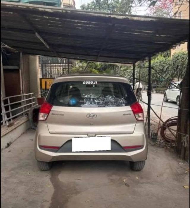 https://images10.gaadi.com/usedcar_image/4556003/original/processed_616b57d9-3052-4b81-aee2-1a8544276def.jpeg?imwidth=6401
