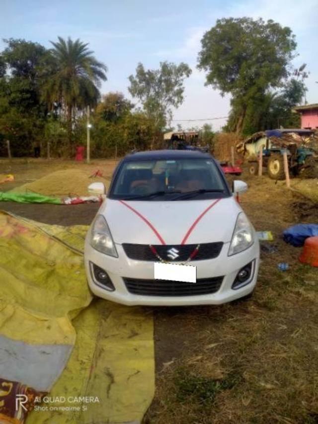https://images10.gaadi.com/usedcar_image/4556006/original/processed_e38782bf-1873-45fd-bd5b-7a6ef0c1a49b.jpg?imwidth=6400