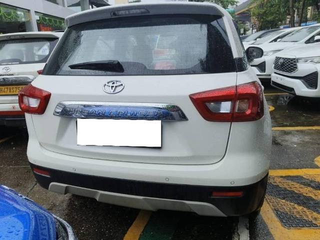 https://images10.gaadi.com/usedcar_image/4556011/original/processed_20fe9701-a7fa-44d0-9e2f-36a7fd186b16.jpeg?imwidth=6401