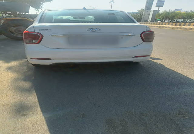https://images10.gaadi.com/usedcar_image/4556053/original/fc7c0ca3-2aa0-430c-8afb-5fececc7136f.?imwidth=6401