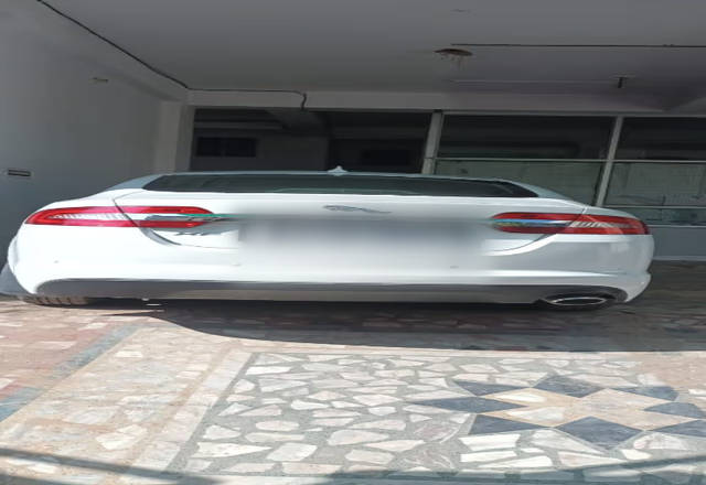 https://images10.gaadi.com/usedcar_image/4556074/original/61163146-8505-43c0-b358-94d99af72ad6.?imwidth=6401
