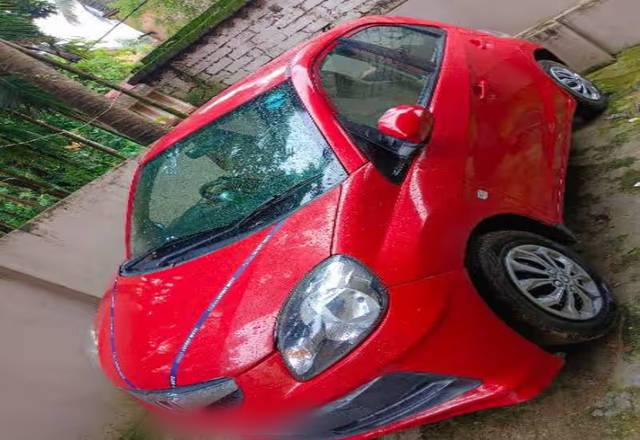 https://images10.gaadi.com/usedcar_image/4556079/original/dc46725c-e16c-4027-a0cd-caa88301c871.?imwidth=6401