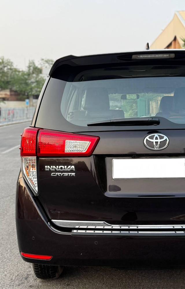 https://images10.gaadi.com/usedcar_image/4556086/original/processed_81b2701164287e4ba6d838bea5f13789.jpeg?imwidth=6402