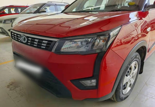 https://images10.gaadi.com/usedcar_image/4556108/original/cc653aa8-9ec2-4b6b-beba-b2a067dadd78.?imwidth=6402