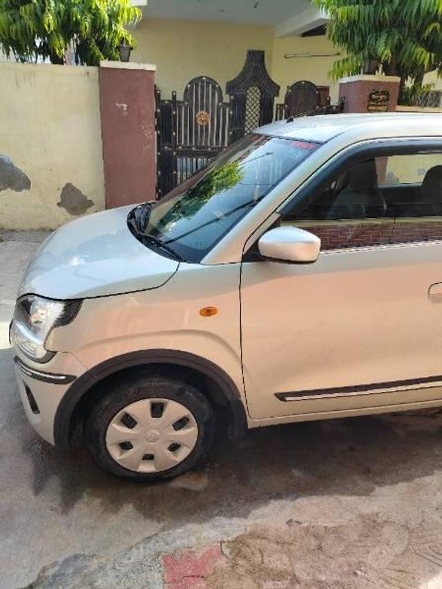 https://images10.gaadi.com/usedcar_image/4556111/original/processed_8f4f9848-f316-4080-b18f-3486cbb95847.jpg?imwidth=6400