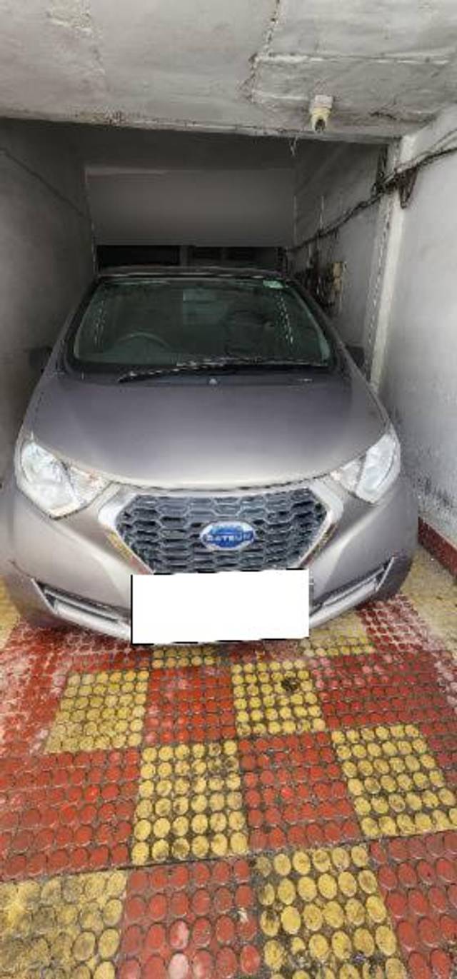 https://images10.gaadi.com/usedcar_image/4556178/original/processed_f1610a91-beb3-4bc8-aefd-1c01902f71b6.jpg?imwidth=6401