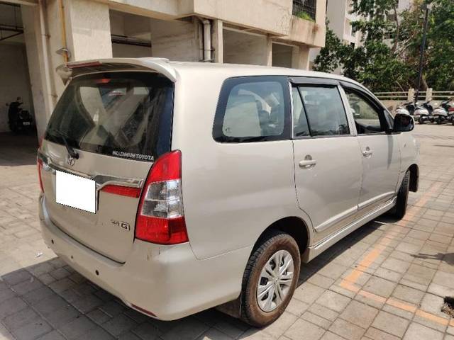 https://images10.gaadi.com/usedcar_image/4556190/original/processed_f007cf89-e7c4-45f3-968a-e61f62e032ae.jpg?imwidth=6400