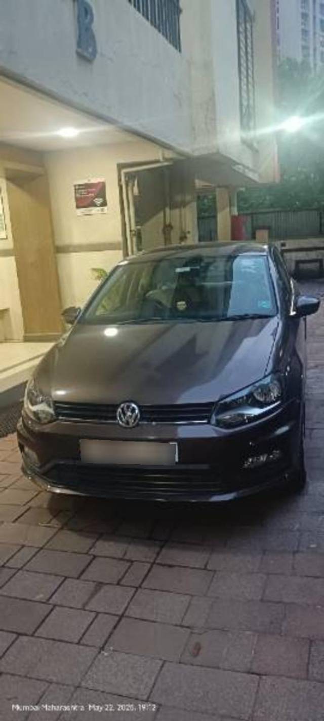 https://images10.gaadi.com/usedcar_image/4556192/original/processed_539c335e-04a4-4329-9566-82dd6c33ead5.jpg?imwidth=6401