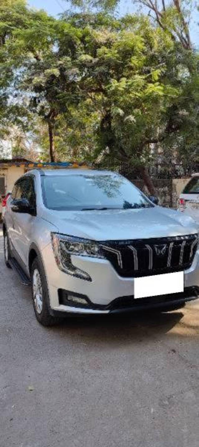 https://images10.gaadi.com/usedcar_image/4556238/original/processed_0be998b2-c4a1-4b48-a6e1-1cea3df35594.jpg?imwidth=6401