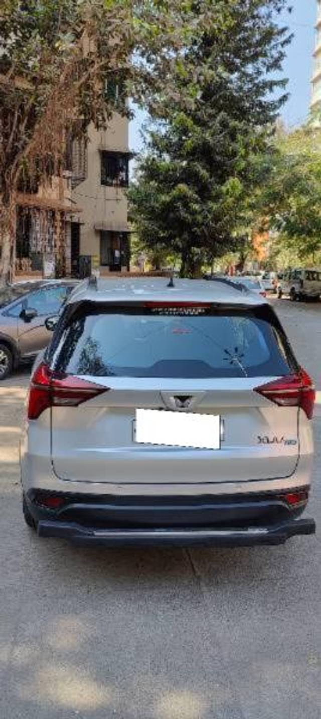 https://images10.gaadi.com/usedcar_image/4556238/original/processed_bf9370ff-e662-4723-8ab1-713d5d816819.jpg?imwidth=6400