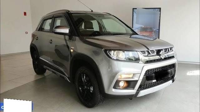 https://images10.gaadi.com/usedcar_image/4556245/original/processed_5ad94c59-d272-42de-a5e2-eb879f7c47da.jpeg?imwidth=6400
