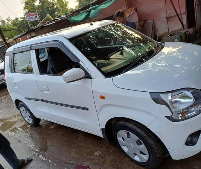 https://images10.gaadi.com/usedcar_image/4556306/original/processed_5c094b2e-6fa0-4da3-b296-e8ae23458c49.jpg?imwidth=6400