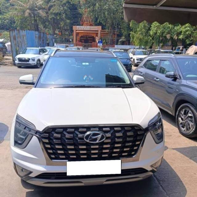 https://images10.gaadi.com/usedcar_image/4556309/original/processed_629b8a3d-9f46-4b5a-8cfd-b4d96b528085.jpg?imwidth=6401