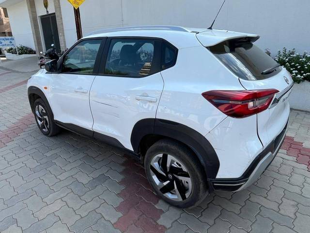 https://images10.gaadi.com/usedcar_image/4556321/original/processed_d5047d307336c8b272f56767f7bbe231.jpeg?imwidth=6402