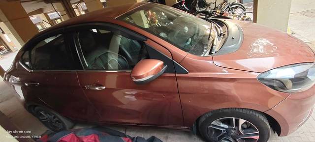 https://images10.gaadi.com/usedcar_image/4556350/original/fcbe1b53-2a54-419b-aa01-2c68fd6473c9.jpg?imwidth=6400