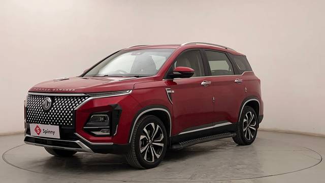 https://images10.gaadi.com/usedcar_image/4556387/original/c10aeb667aa6fec21c45943868584ddb.JPG?imwidth=6400