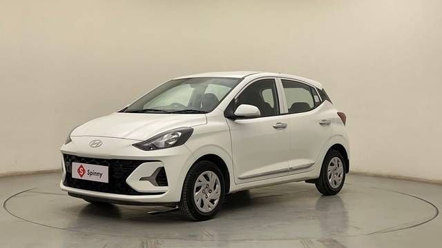 https://images10.gaadi.com/usedcar_image/4556394/original/d71fb0dcd81f9e1495613fc655b69447.JPG?imwidth=6400