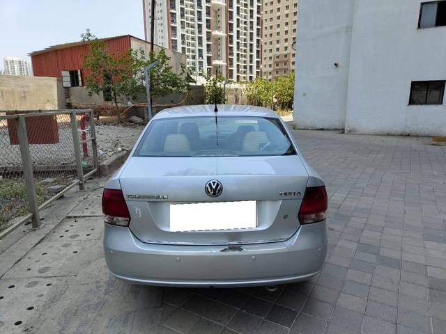 https://images10.gaadi.com/usedcar_image/4556412/original/processed_6375d98e60a8283d270f228aea49790b.jpg?imwidth=6401
