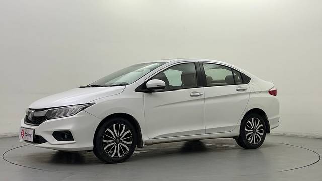 https://images10.gaadi.com/usedcar_image/4556413/original/3f2cc0e19ac1fef02319f3f96ec791f1.JPG?imwidth=6400