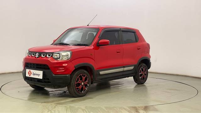 https://images10.gaadi.com/usedcar_image/4556428/original/5f25be32a2e3580a1e92b56621c99557.JPG?imwidth=6400