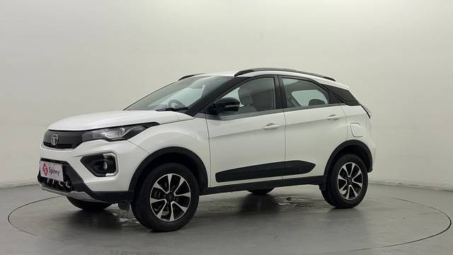 https://images10.gaadi.com/usedcar_image/4556439/original/dc4624bdef3eb167406b6a702a8e0083.JPG?imwidth=6400