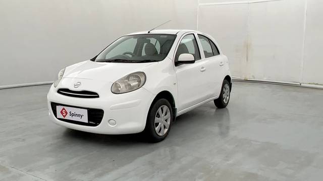 https://images10.gaadi.com/usedcar_image/4556523/original/3887f2dce10c02551a151e136a5fc87d.JPG?imwidth=6400