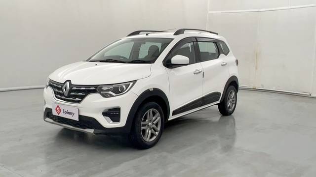 https://images10.gaadi.com/usedcar_image/4556527/original/a3961b729f441e61d66f443edb374a14.JPG?imwidth=6400