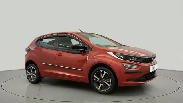 https://images10.gaadi.com/usedcar_image/4556537/original/99f1a514cdecc2639be8c0c163dee356.jpg?imwidth=6400