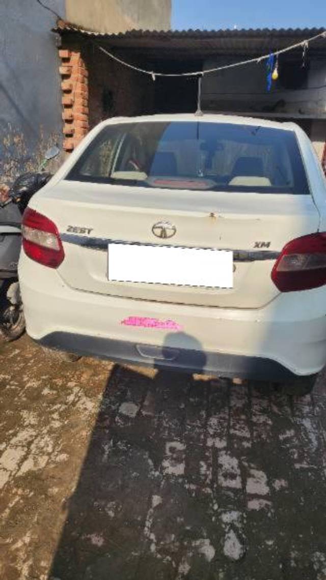 https://images10.gaadi.com/usedcar_image/4556564/original/processed_1adc2a67-77fc-4cd1-890b-23766ba2975e.jpg?imwidth=6401