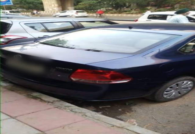 https://images10.gaadi.com/usedcar_image/4556602/original/a025ba36-258b-4f0b-bb39-fbf38d59a130.?imwidth=6402