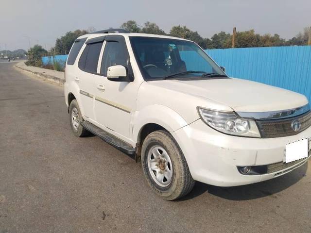 https://images10.gaadi.com/usedcar_image/4556603/original/processed_8682529a-27bd-457d-85e8-9427d22ca144.jpg?imwidth=6400