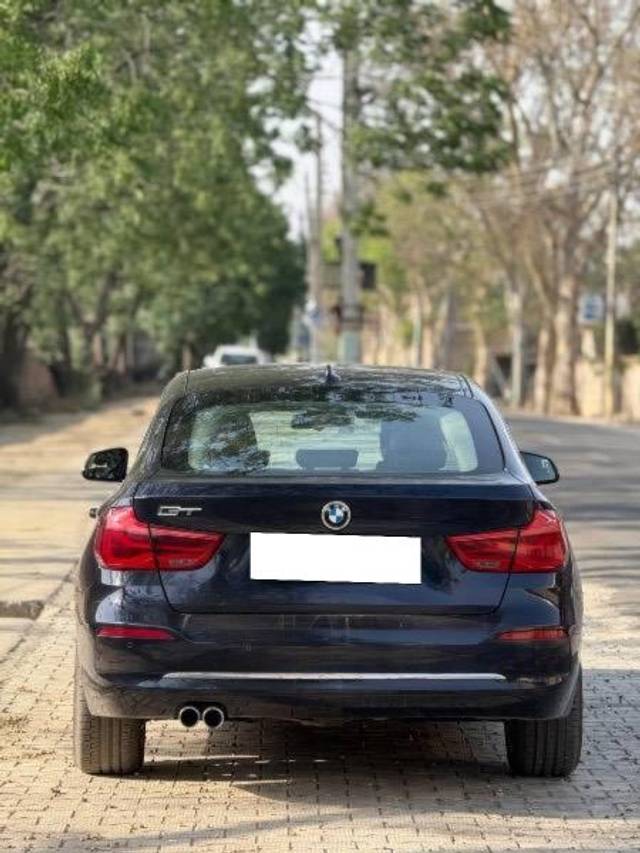 https://images10.gaadi.com/usedcar_image/4556675/original/processed_97a439c5-b8e8-4842-9e38-1d600f6ba49f.jpeg?imwidth=6401