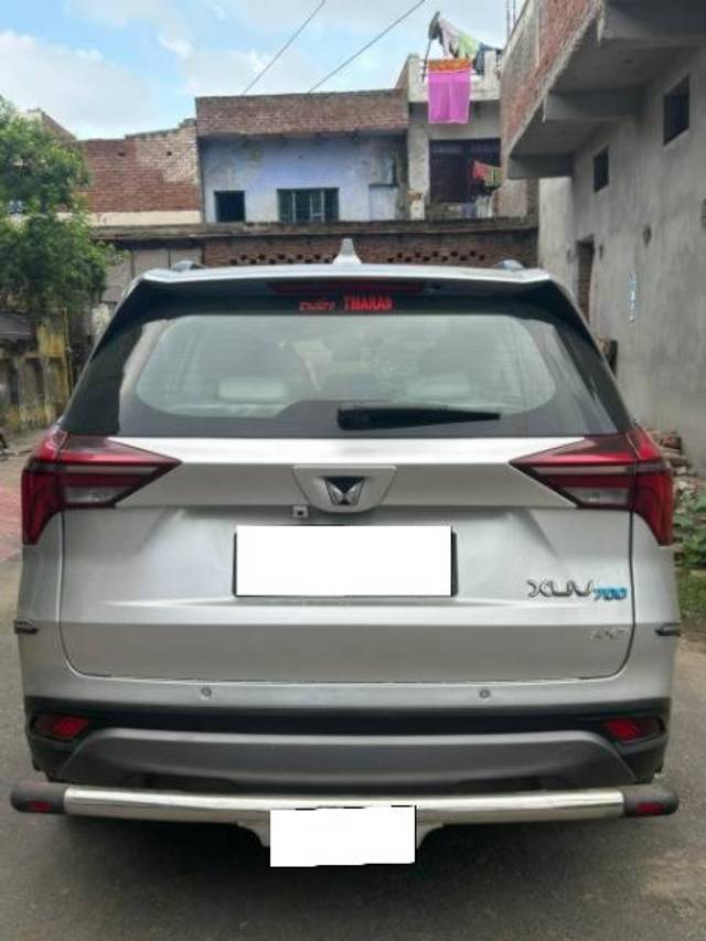 https://images10.gaadi.com/usedcar_image/4556708/original/processed_17356cbe-9514-4d79-99e0-d59b76602fb2.jpg?imwidth=6401