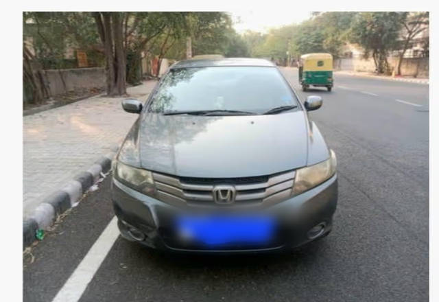 https://images10.gaadi.com/usedcar_image/4556726/original/c23dfd6c-b249-4bb9-8760-6f73d4e20b77.?imwidth=6400