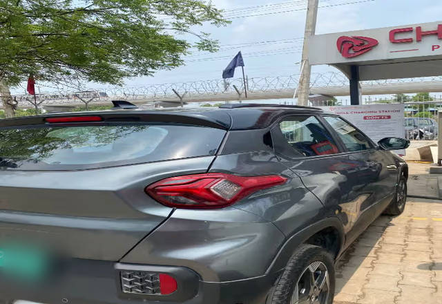 https://images10.gaadi.com/usedcar_image/4556744/original/184069b8-37f5-4914-9d73-395f743e56f6.?imwidth=6402