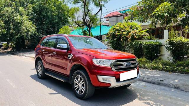 https://images10.gaadi.com/usedcar_image/4556790/original/processed_f6bb3edc63dc80da1adb7a0cd71ed417.jpg?imwidth=6400