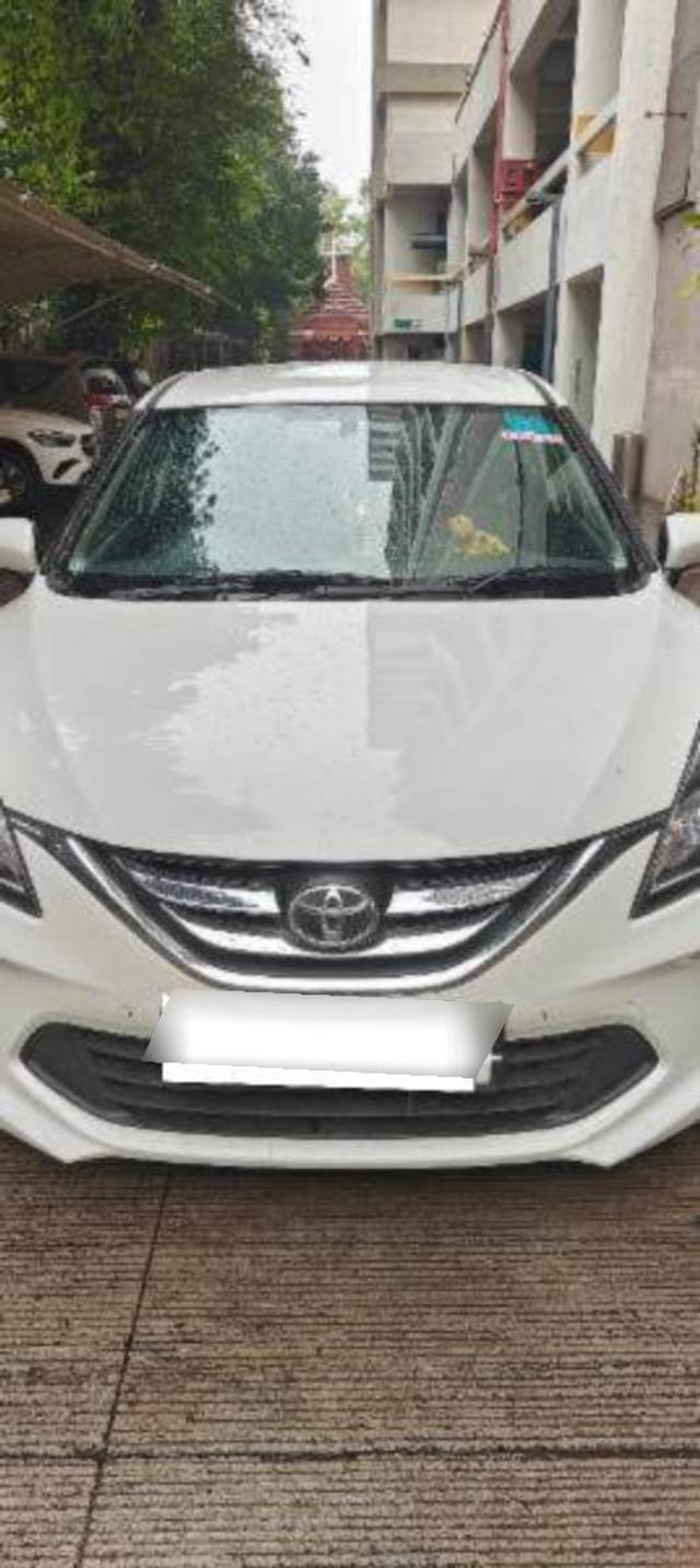 https://images10.gaadi.com/usedcar_image/4556802/original/processed_processed_ff495ffa-a07a-438d-863f-68131c00c18f.jpg?imwidth=6400