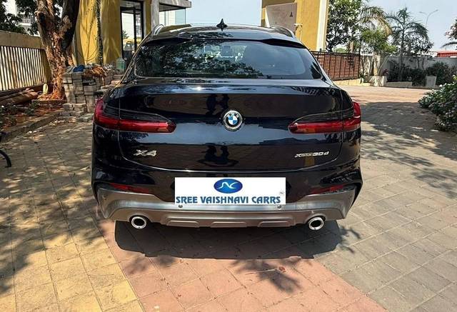 https://images10.gaadi.com/usedcar_image/4556804/original/processed_b6dedebc80ec7491ab8e428d6aa42a5e.jpg?imwidth=6402