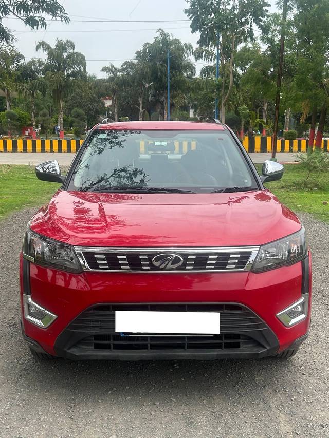 https://images10.gaadi.com/usedcar_image/4556811/original/processed_e6e1b242-1f60-49bd-afa9-711b57a5e901.jpg?imwidth=6400