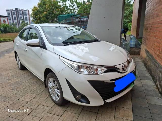https://images10.gaadi.com/usedcar_image/4556818/original/processed_345da26a-fbf8-47d6-9edb-1ce73e0e138c.jpg?imwidth=6400